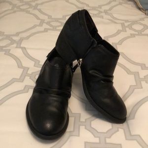 Dr. Scholl’s booties